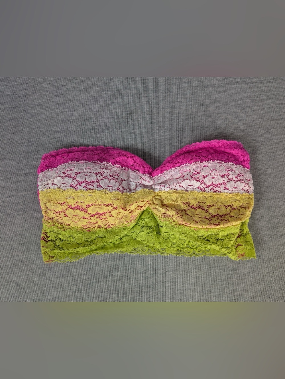 FREE 🎁 Rene Rofe Padded Lace Bandeau